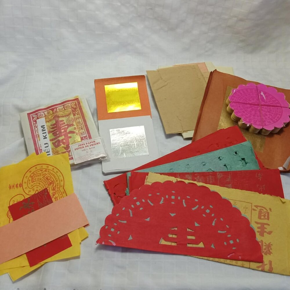 Set of prayer papers, joss papers, and tissue papers